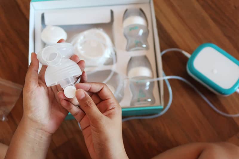 bd breast pump assembly